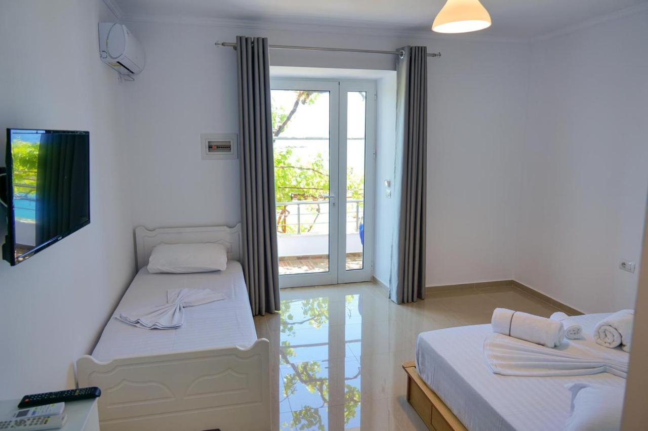 Villa Xhefri Sarandë Eksteriør bilde